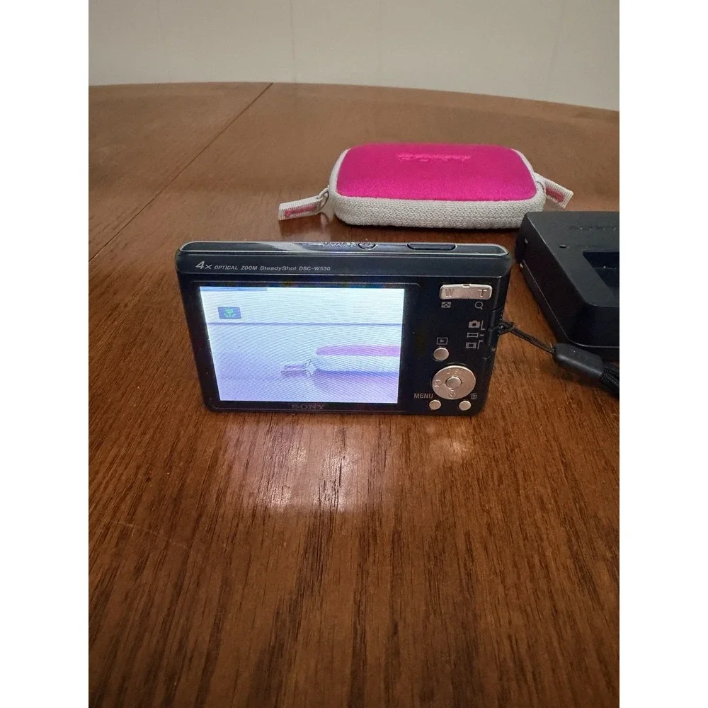 Sony Cyber shot DSC W530 14.1MP Digital Camera Black Tested Working Bundle